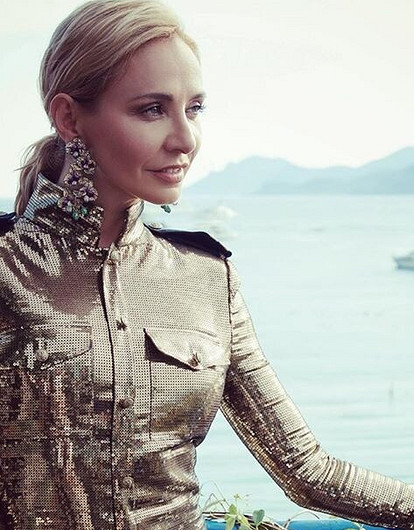 Татьяна Навка показала всех членов своей семьи на одном фото