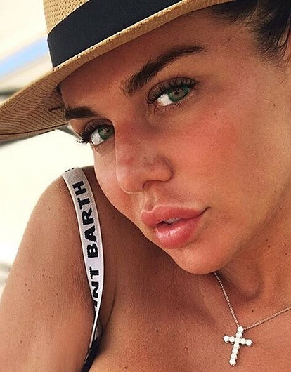 Анна Седокова рассказала, как соблазнить Абрамовича, Лазарева, Смолова и Петрова