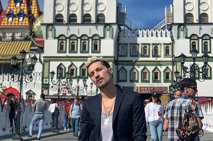 «Это машина времени»: Дима Билан устроил шопинг на Измайловском базаре