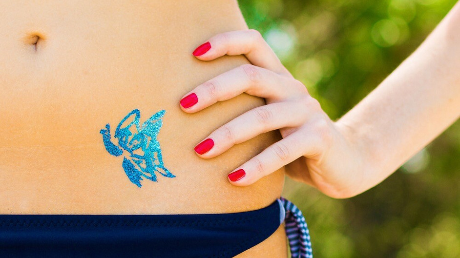 Интимные татуировки для девушек и значение (65+ фото)