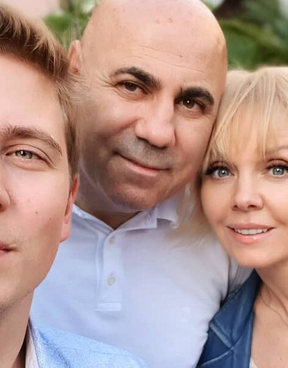 Сын Валерии решил не тратить деньги на свадьбу (на торжестве мамы не было)