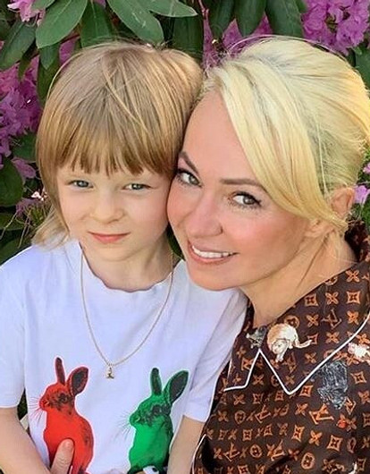 Как звездные родители готовят детей к школе