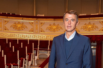 Игорь Петренко, Ирина Муравьева, Юрий Соломин и другие актеры на сборе труппы Малого театра