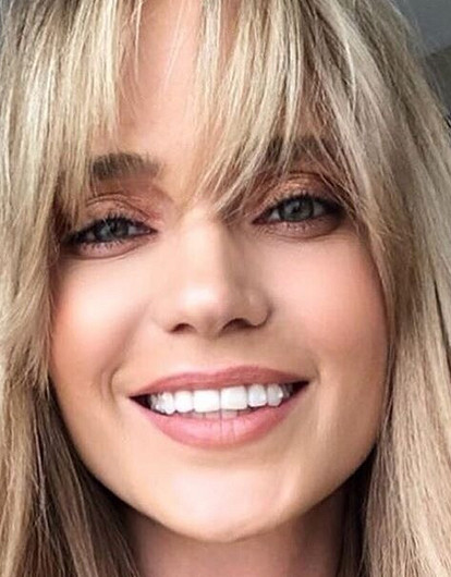 Наталья Ионова выступила на «Новой волне» в кружевном нижнем белье