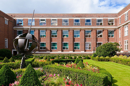 9 учебных заведений Великобритании, куда мы и сами хотели бы поступить