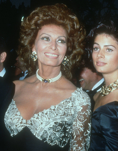 Украшения из 90-х, которые носили все без исключения