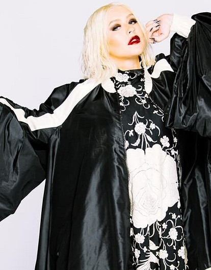 Кристина Агилера повеселилась в московском клубе после корпоратива (видео)