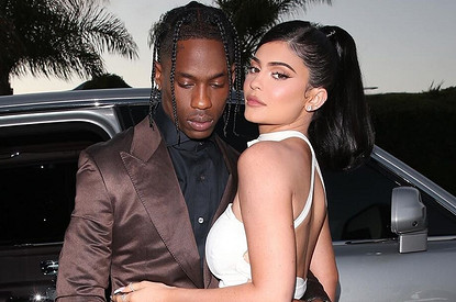 Кайли Дженнер снялась с Трэвисом Скоттом для Playboy (очень горячо!)