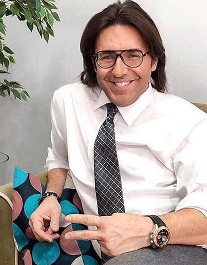 Андрей Малахов спародировал рекламу с Ксенией Собчак (видео)