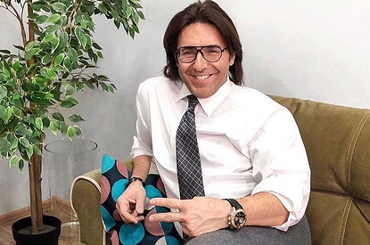 Андрей Малахов спародировал рекламу с Ксенией Собчак (видео)