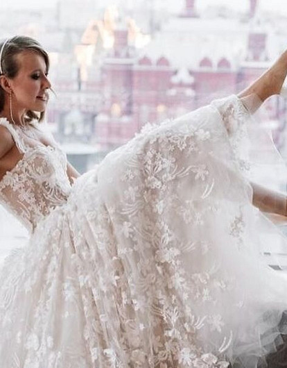 Ксения Собчак показала свадебные подарки (видео)