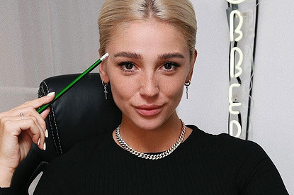 Поклонников Насти Ивлеевой возмутило, что она ездит за рулем нетрезвая (видео)