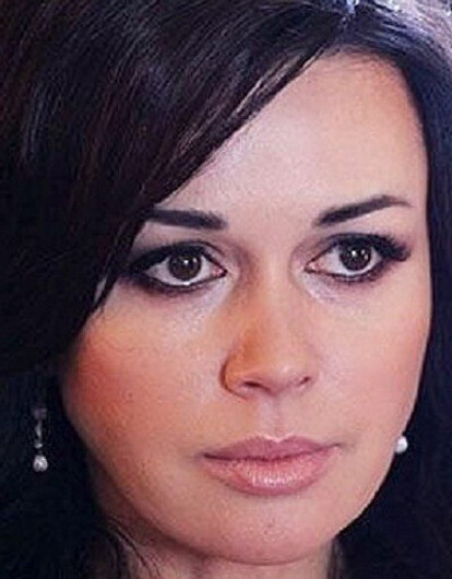 Врачи готовят Анастасию Заворотнюк к операции по удалению опухоли