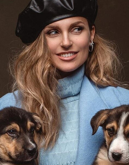 Саша Савельева призналась, что во время родов появилась угроза для жизни ребенка