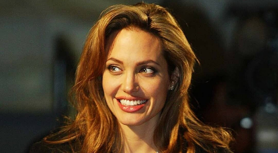 Анджелина Джоли стала блондинкой для нового фильма Marvel