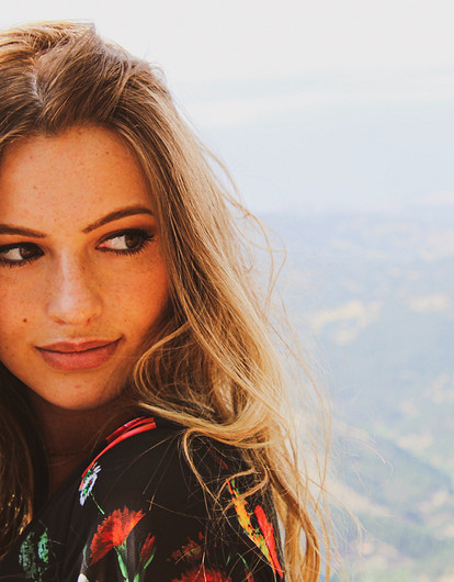 Как знаки зодиака воспринимают гороскопы