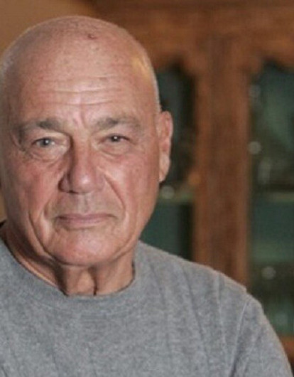 Владимир Познер объявил «охоту» на интернет-мошенников