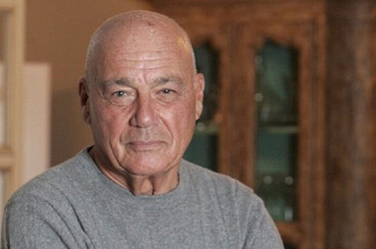 Владимир Познер объявил «охоту» на интернет-мошенников