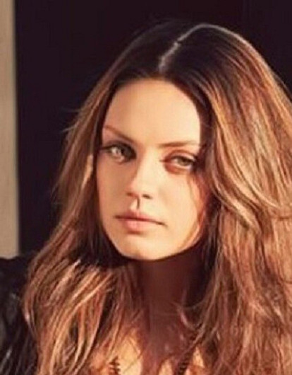 Мила Кунис стала блондинкой