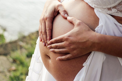 Как правильно дышать при схватках: 7 советов, которые облегчат боль