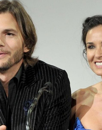 Эштон Катчер прокомментировал слова Деми Мур о групповом сексе