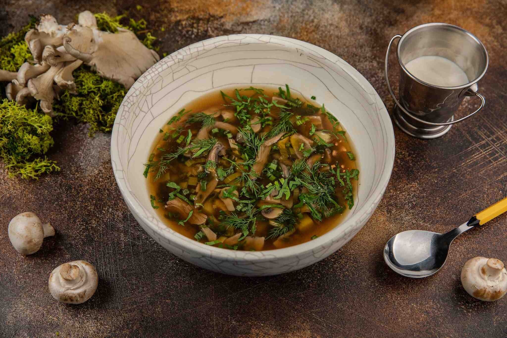 7 рецептов супов, которые помогут примириться с осенью (и согреться)