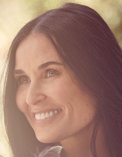 Деми Мур заявила, что Брюс Уиллис хотел сделать ее домохозяйкой