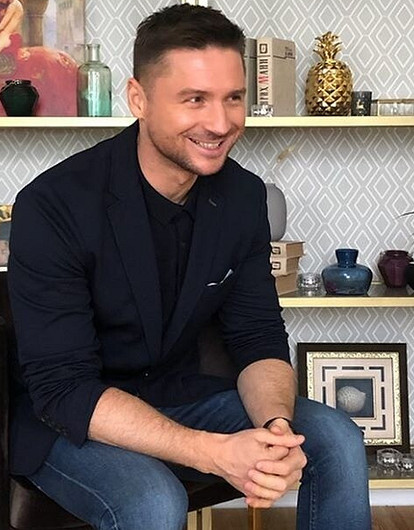 В Сети появились подробности о женщине, родившей Сергею Лазареву детей