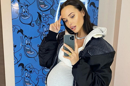 Анастасия Решетова показала, что возьмет с собой в роддом (видео)