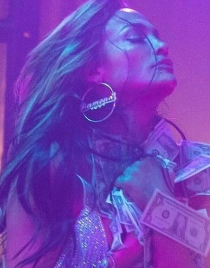 Танцовщица подала в суд на Дженнифер Лопес после фильма «Стриптизерши» (видео)