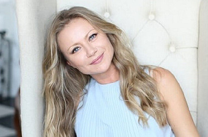 Мария Миронова показала двух сыновей на одном фото (разница в 27 лет)