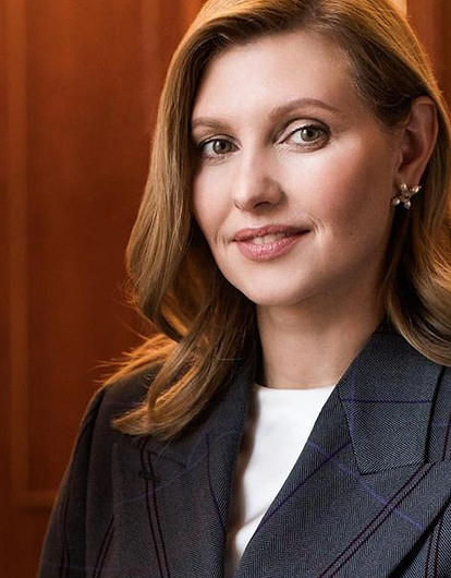 Чем всех покорил стиль Елены Зеленской (тебе точно стоит обратить на него внимание)