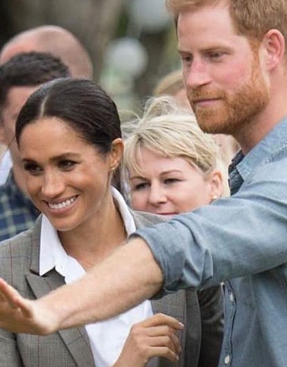 «Стремится к простоте»: прилетевшего в Канаду принца Гарри с трудом узнали в толпе