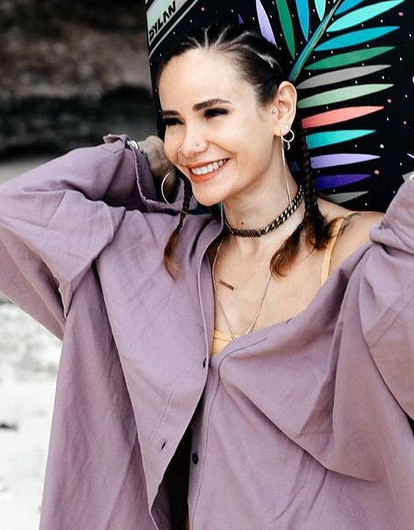 «Есть вообще не хочу»: Айза Анохина рассказала о своей диете на Бали