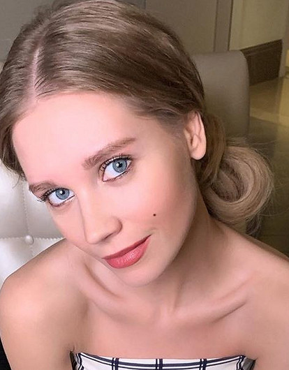 «Простите за игнор и кидалово»: Кристина Асмус об обмане своего менеджера