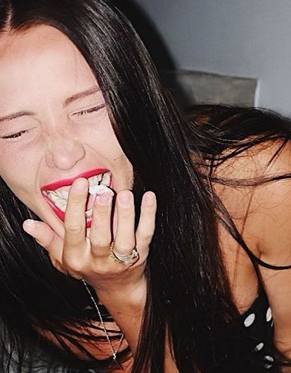 «Сумасшедшая»: Наталья Рудова поздравила Решетову с днем рождения смешным видео (в стиле гэнгста-герл)