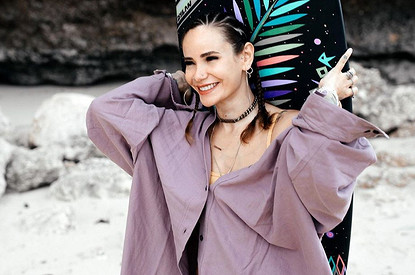 «Есть вообще не хочу»: Айза Анохина рассказала о своей диете на Бали