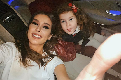 «Я их побью»: 4-летняя дочь Кети Топурии о том, как будет поступать с хейтерами в будущем (смешное видео)