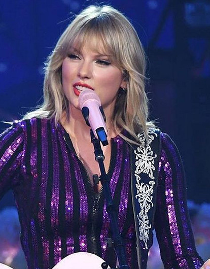 Тейлор Свифт отказалась выступать на «Грэмми» после обвинений в домогательствах