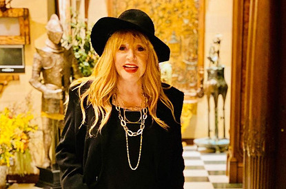 «Моя крепость»: Алла Пугачева посоветовала всем женщинам старше 70 лет носить вуаль