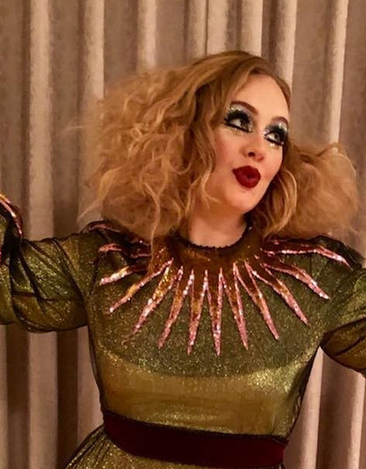 Адель продемонстрировала фигуру на пляже (она скинула 20 килограммов)