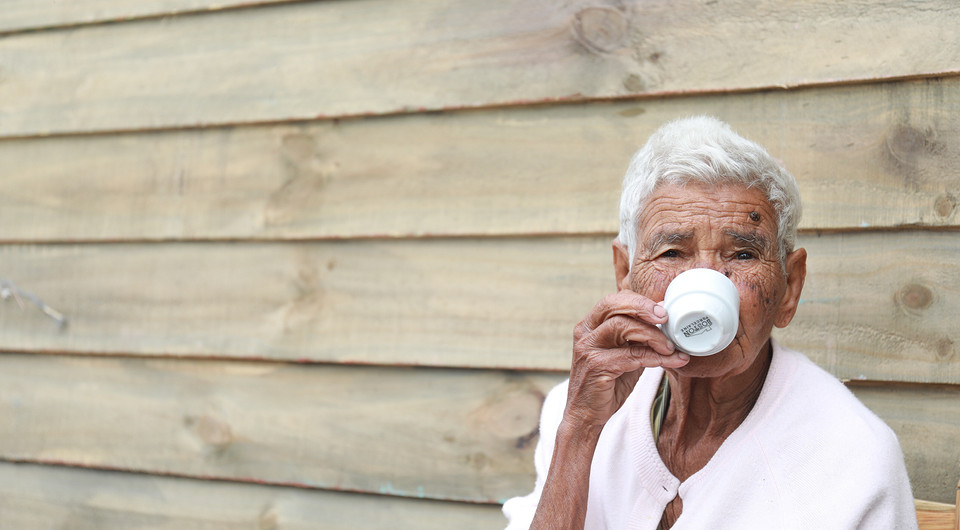 Как дожить до 100 лет: 7 привычек долгожителей