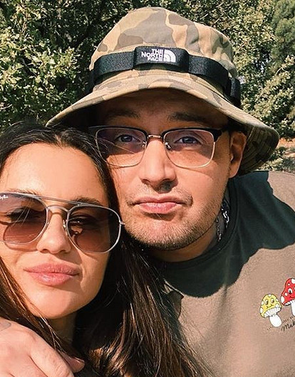 Гуф подарил возлюбленной роскошное кольцо с бриллиантами и спровоцировал слухи о помолвке