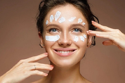 Корейский и салонный уход для лица: какой выбрать для осени?