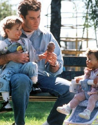 «Шапочку наденьте»: непрошеные советы, которые бесят молодых родителей