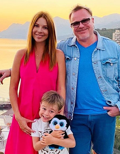 Наталья Подольская показала фото с сыновьями от Преснякова после выписки из роддома