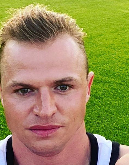 Дмитрий Тарасов добился через суд снижения алиментов для первой дочери