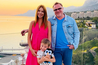 Наталья Подольская показала фото с сыновьями от Преснякова после выписки из роддома