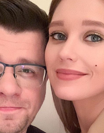 Суд расторг брак Гарика Харламова и Кристины Асмус