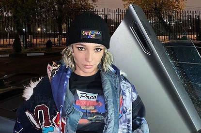 «Вообще не узнать»: Настя Ивлеева показала детское архивное фото